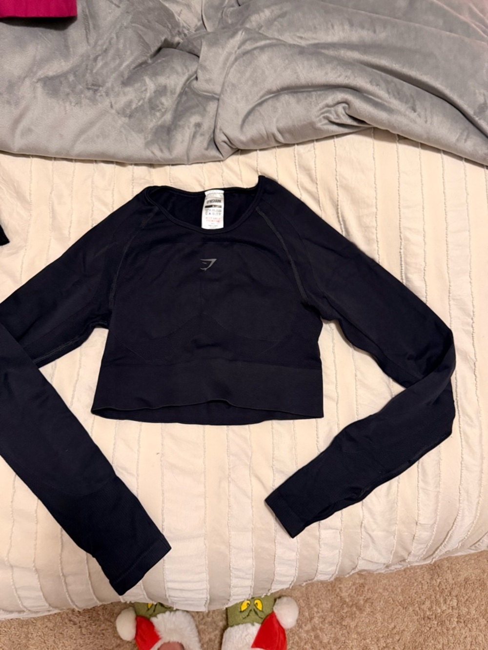 Gymshark Black Long Sleeve Cropped Seamless Crew